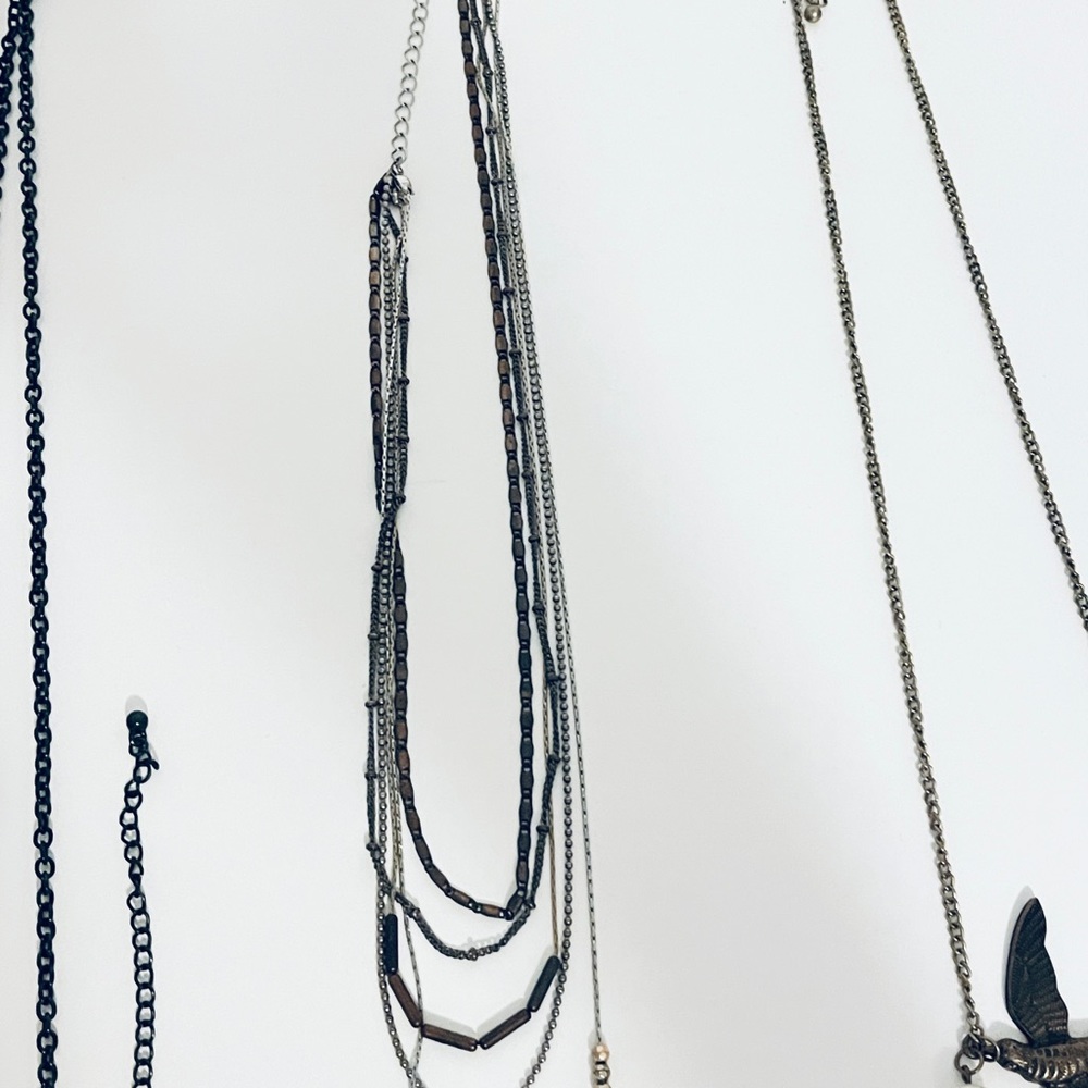 Necklaces - Picture 6 of 13